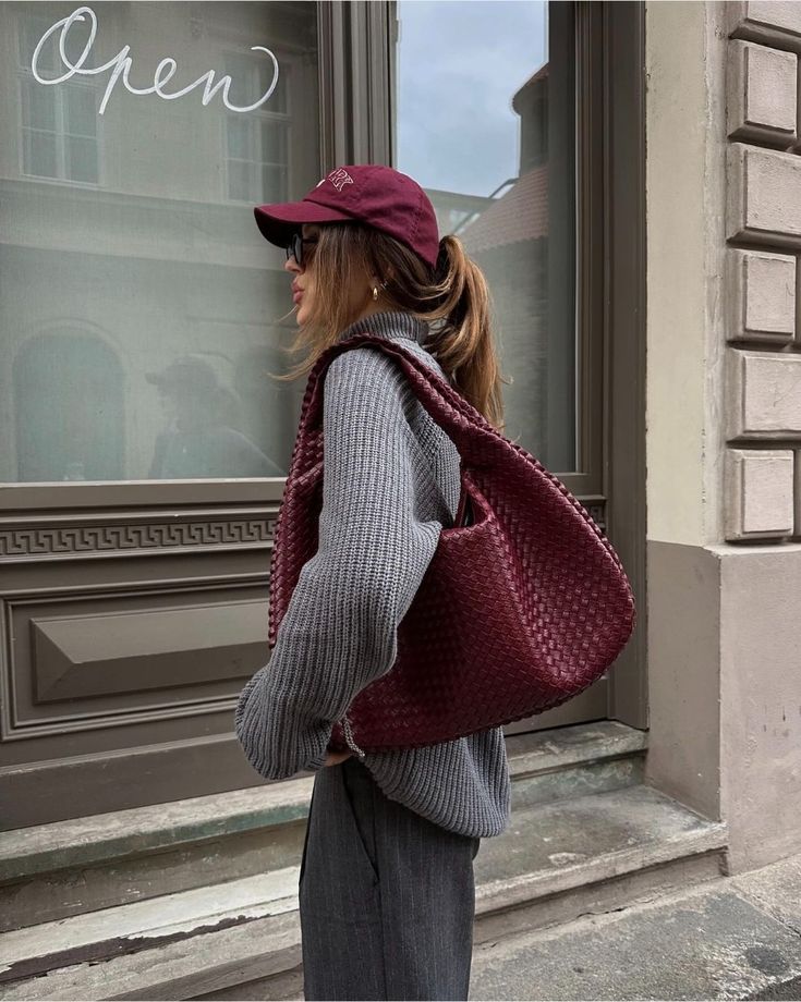 Uptown Tote Maroon - Carry City