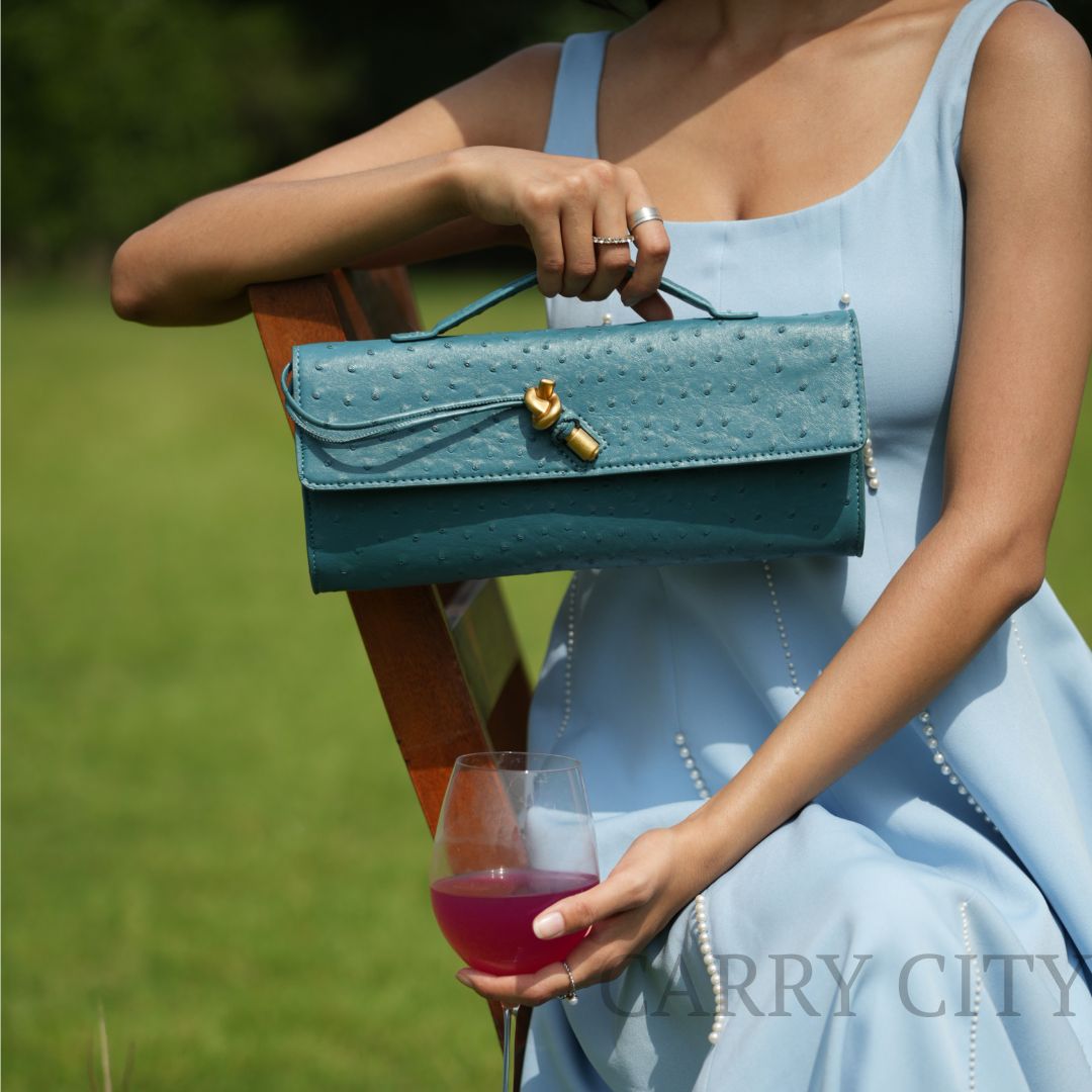 Alma Clutch 2.0 - Carry City