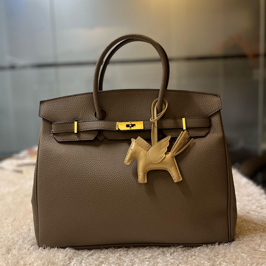 Horse charm - Carry City