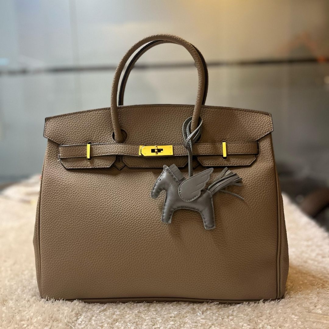 Horse charm - Carry City