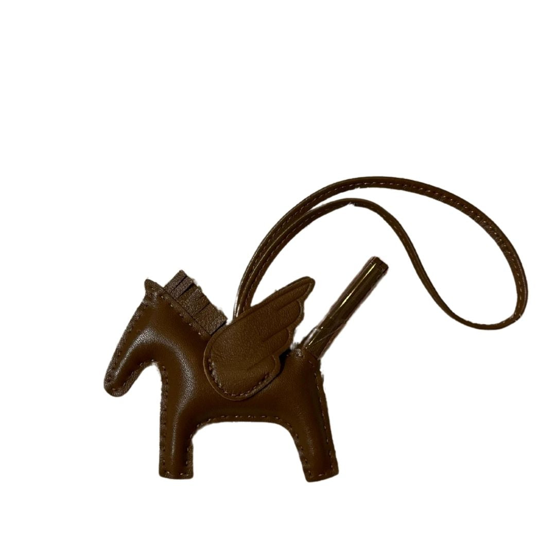 Horse charm - Carry City