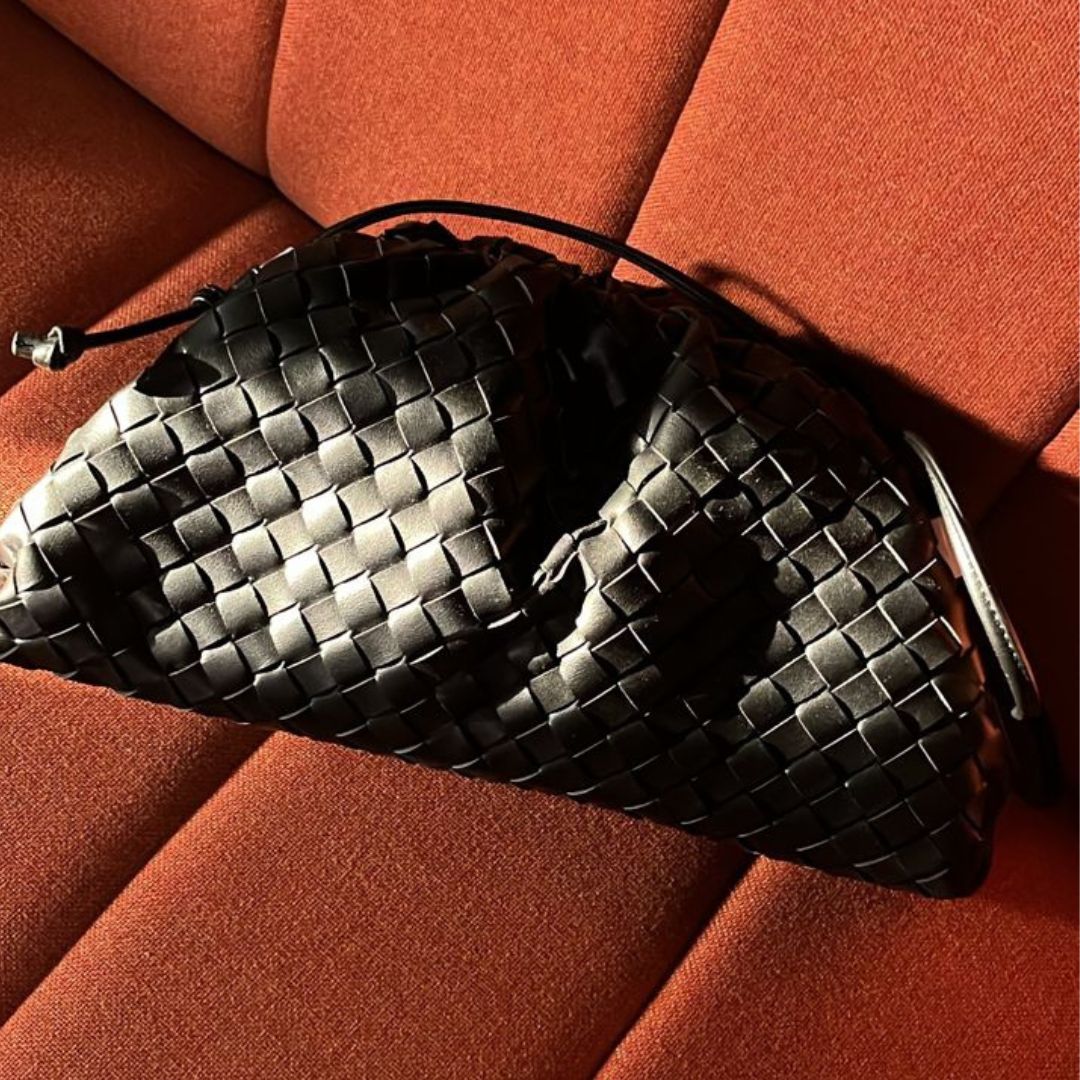 Twiggy Pouch Large Black - Carry City