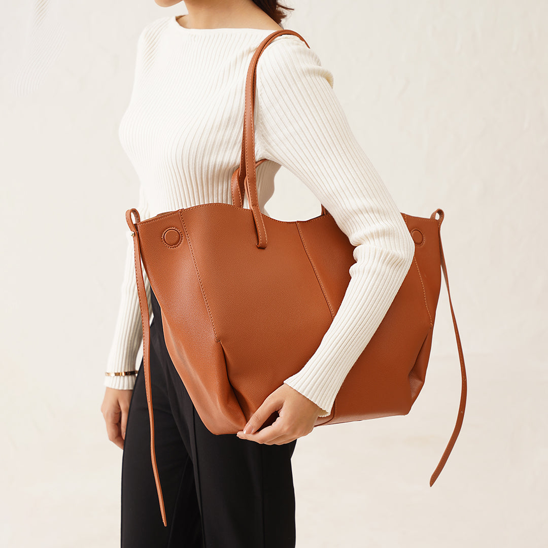 Karen's Fetch Large - Carry City