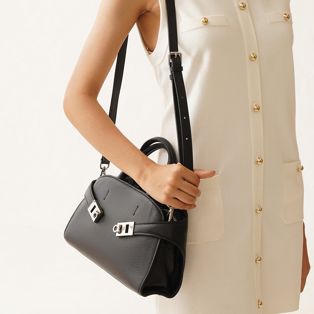 Cloak Mini - Carry City